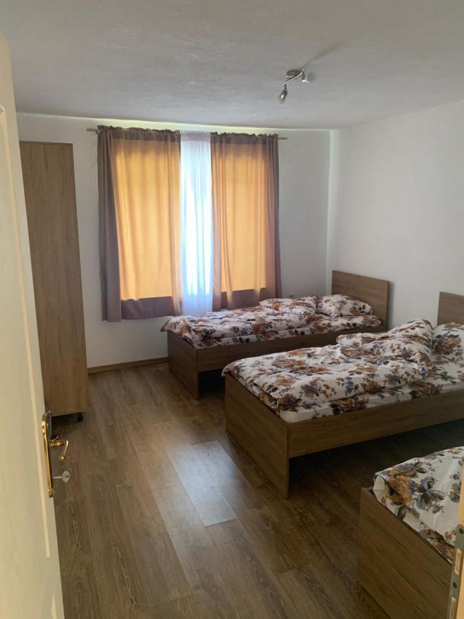 Lejla'S Guesthouse Gusinje Buitenkant foto