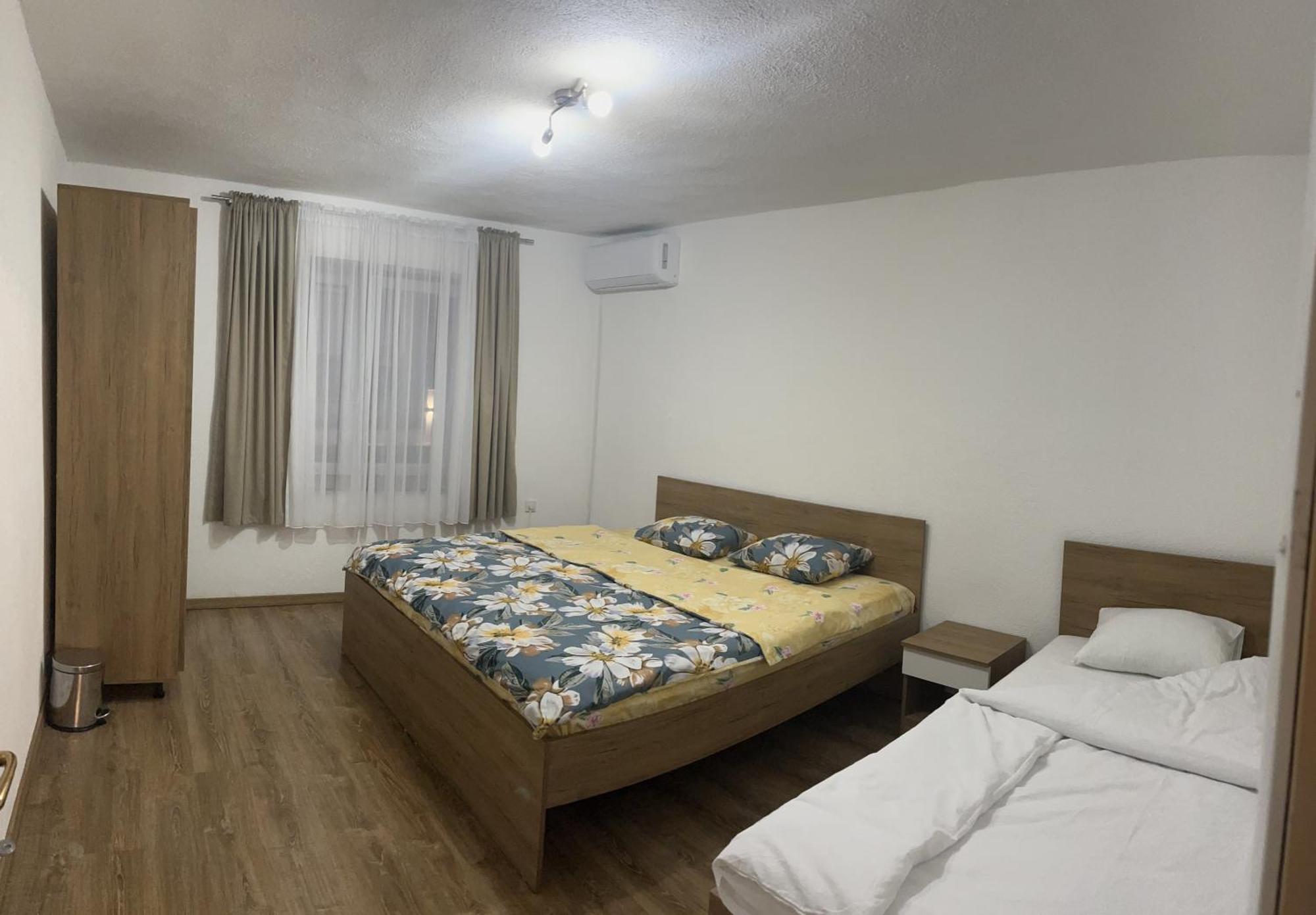 Lejla'S Guesthouse Gusinje Buitenkant foto